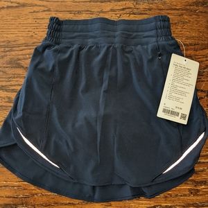 NWT Lululemon Hotty Hot Skirt Navy Size 0
